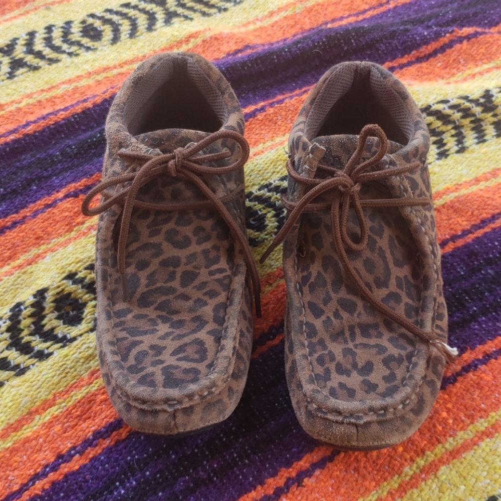Roper's shoes